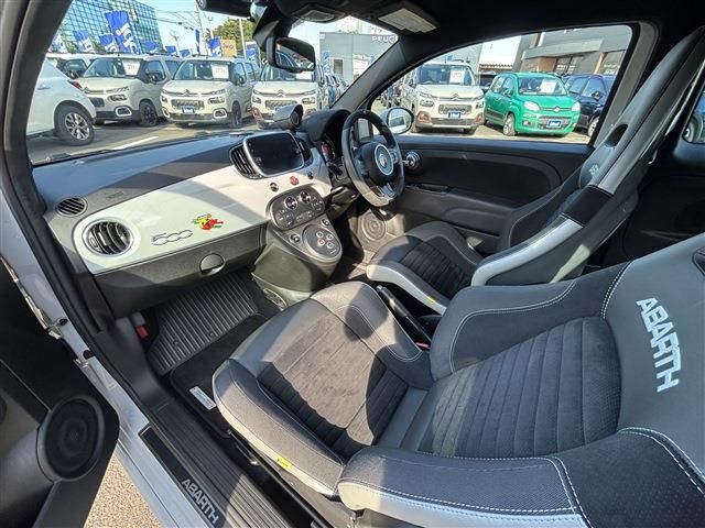 FIAT ABARTH 595 2019 Image 31