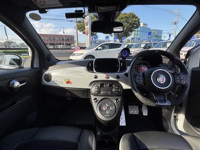 FIAT ABARTH 595 2019 Image 31