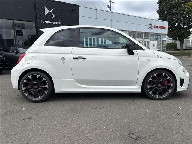 FIAT ABARTH 595 2019 Image 31
