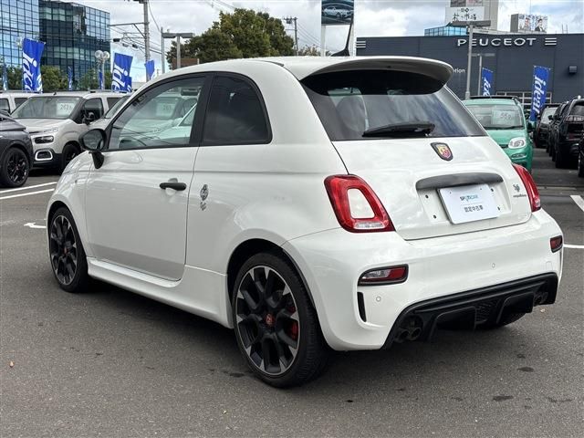 FIAT ABARTH 595 2019 Image 31