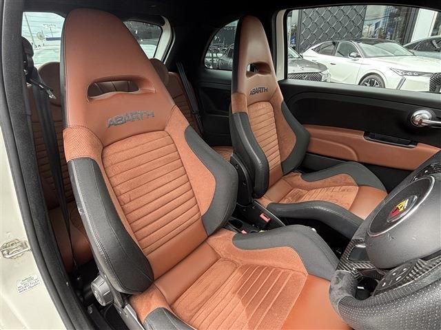 FIAT ABARTH 595 2019 Image 31