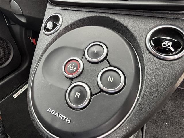 FIAT ABARTH 595 2019 Image 31
