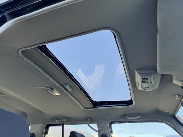 TOYOTA LANDCRUISER VAN 1999 Image 31