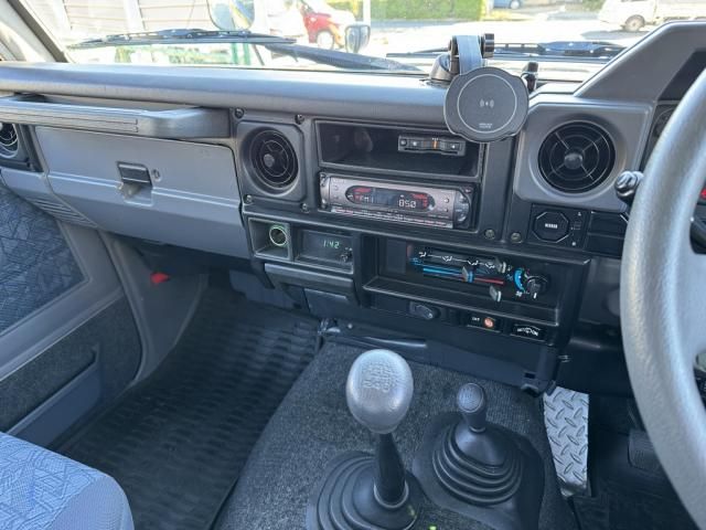 TOYOTA LANDCRUISER VAN 1999 Image 31