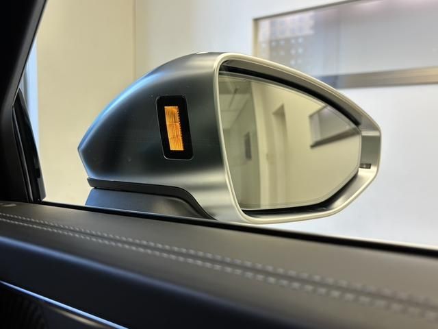 AUDI S6 2021 Image 31