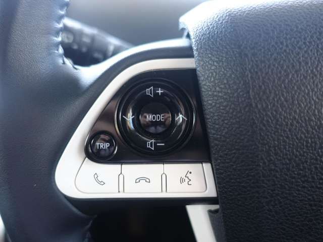 TOYOTA PRIUS 2018 Image 31