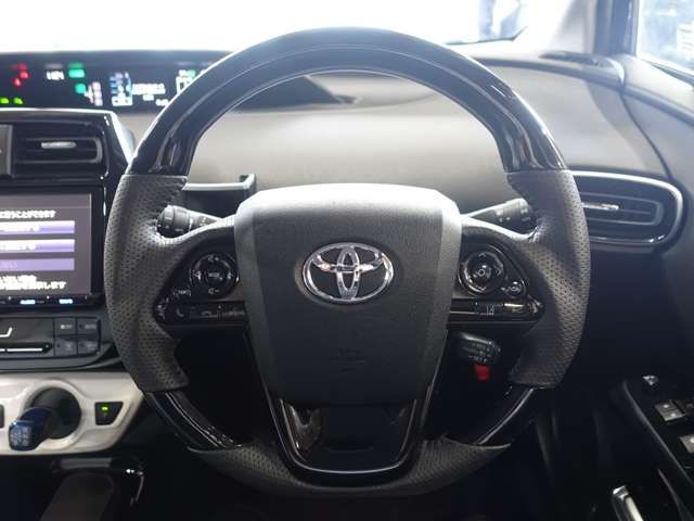 TOYOTA PRIUS 2016 Image 31