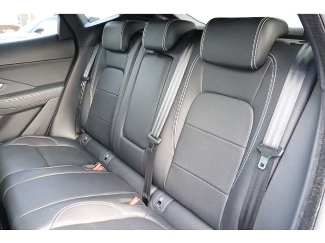 JAGUAR E-PACE 2019 Image 31