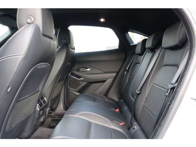 JAGUAR E-PACE 2019 Image 31