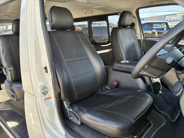 TOYOTA REGIUSACE VAN 1.25T 2018 Image 31