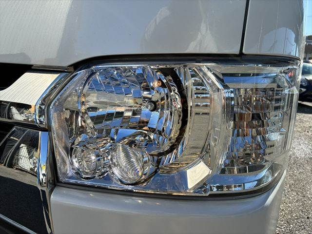 TOYOTA REGIUSACE VAN 1.25T 2018 Image 31