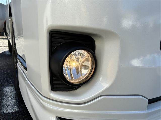 TOYOTA REGIUSACE VAN 1.25T 2018 Image 31