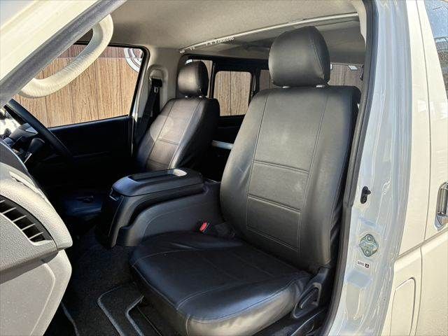 TOYOTA REGIUSACE VAN 1.25T 2018 Image 31