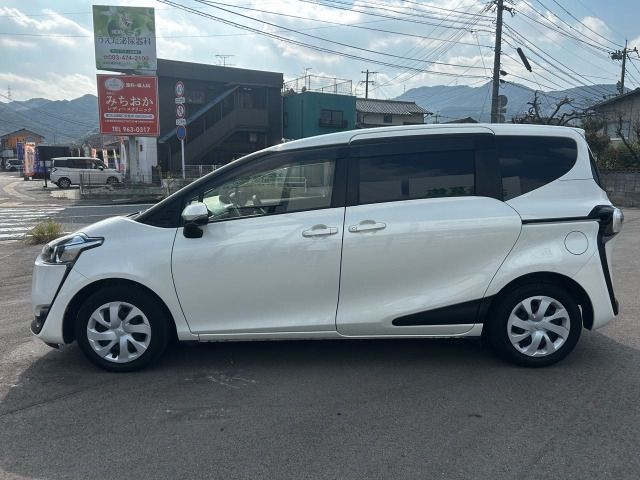TOYOTA SIENTA 2015 Image 31