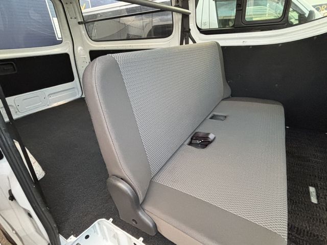 NISSAN NV350 CARAVAN 2019 Image 31