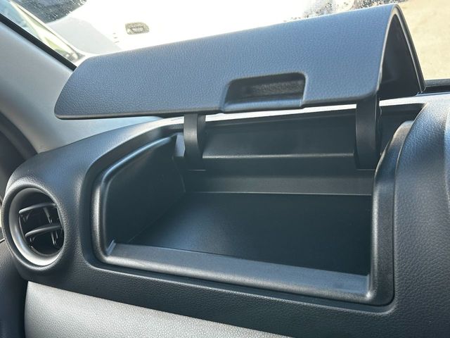 NISSAN NV350 CARAVAN 2019 Image 31