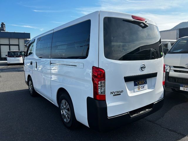 NISSAN NV350 CARAVAN 2019 Image 31