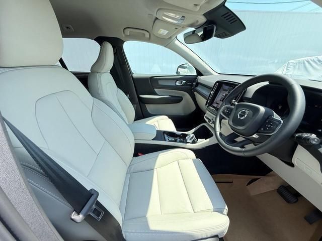 VOLVO XC40 2024 Image 31