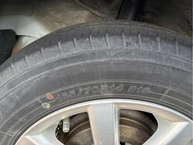 TOYOTA VITZ 2013 Image 31