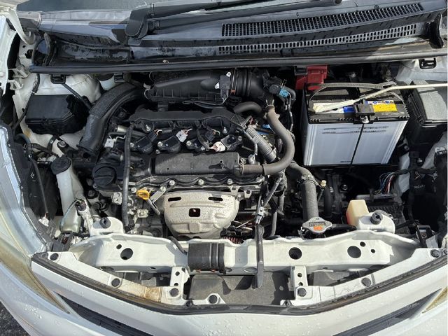 TOYOTA VITZ 2013 Image 31