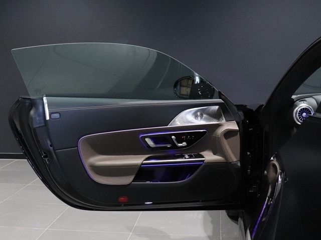 MERCEDES BENZ MERCEDES AMG GT 2025 Image 31