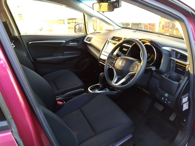 HONDA FIT 2017 Image 31