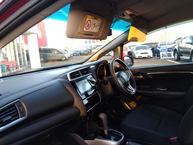 HONDA FIT 2017 Image 31