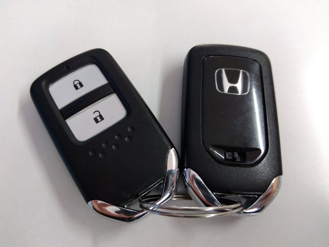 HONDA FIT 2017 Image 31