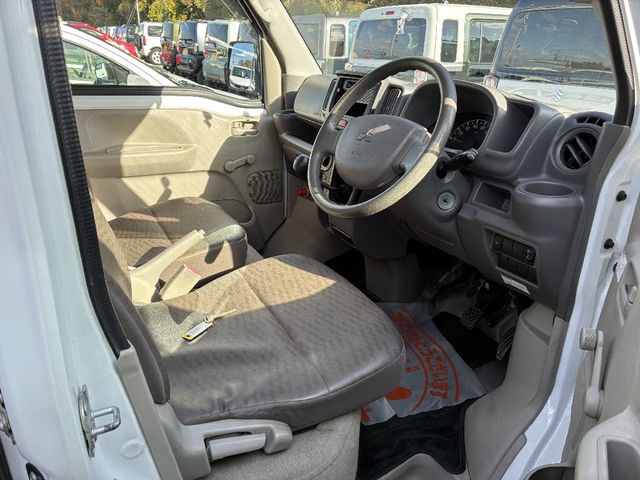 MITSUBISHI MINICAB VAN 4WD 2015 Image 31