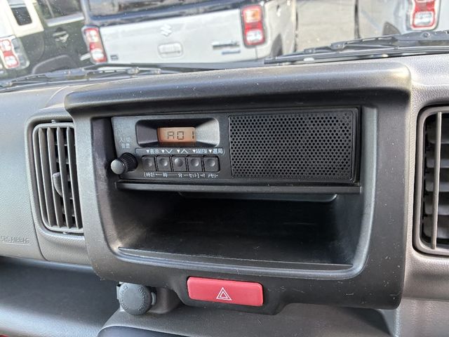 MITSUBISHI MINICAB VAN 4WD 2015 Image 31