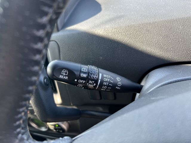 TOYOTA BB 2012 Image 31