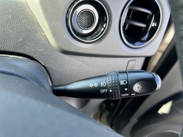 TOYOTA BB 2012 Image 31