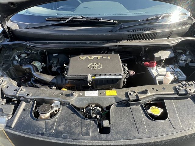 TOYOTA BB 2012 Image 31