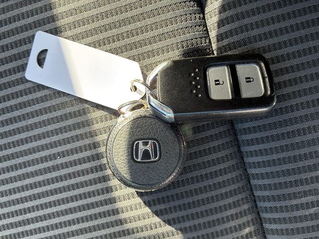 HONDA FIT HYBRID 4WD 2017 Image 31