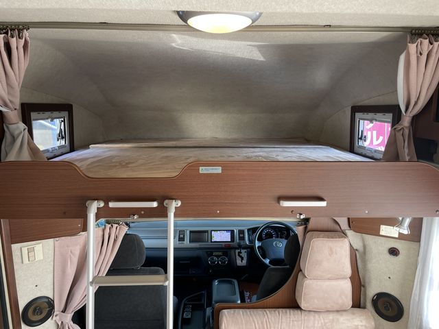 TOYOTA HIACE WAGON 2012 Image 31