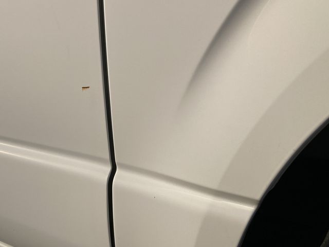 TOYOTA HIACE VAN 2WD 2013 Image 31