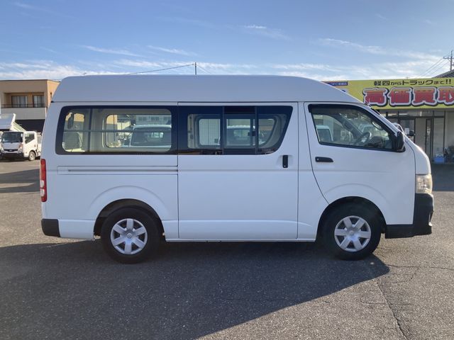 TOYOTA HIACE VAN 2WD 2013 Image 31