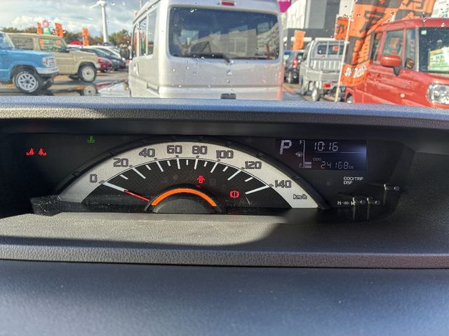 DAIHATSU WAKE 4WD 2015 Image 31