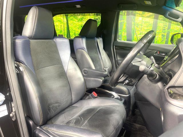 TOYOTA VELLFIRE 2017 Image 31