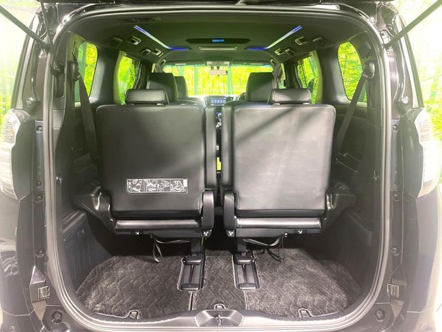 TOYOTA VELLFIRE 2017 Image 31