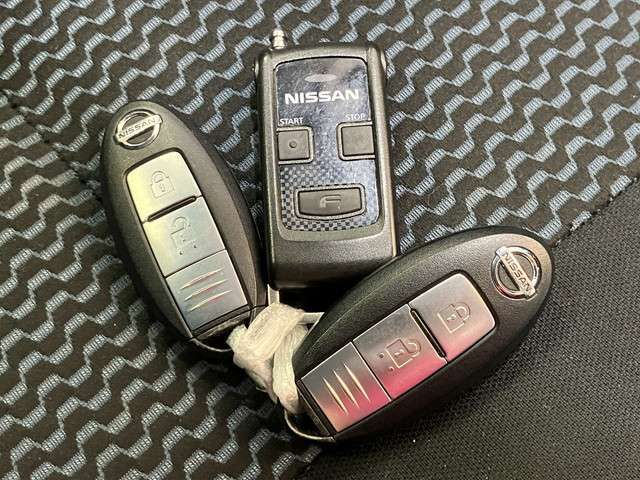 NISSAN NOTE 4WD 2015 Image 31