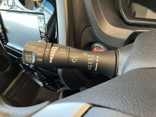 NISSAN NOTE 4WD 2015 Image 31