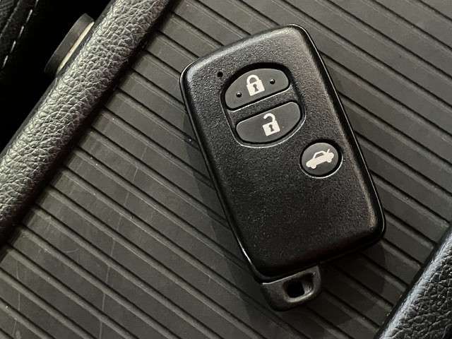 SUBARU XV HYBRID 2014 Image 31