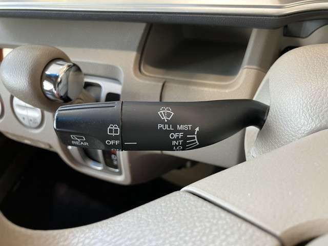 HONDA LIFE 4WD 2011 Image 31