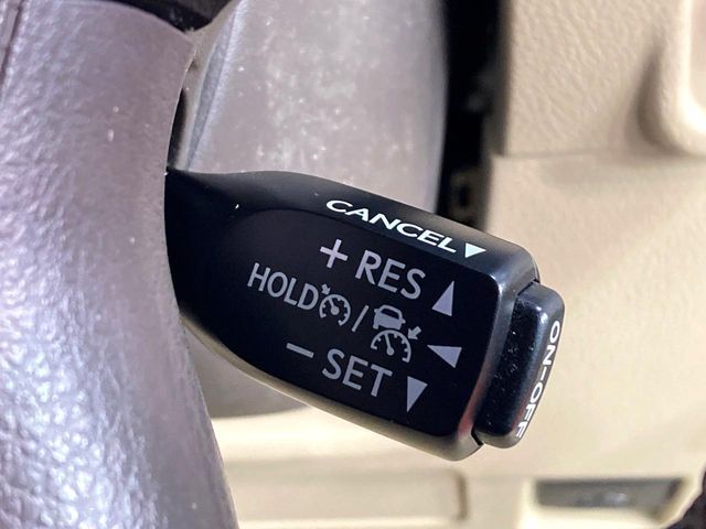 TOYOTA LANDCRUISER PRADO 2023 Image 31