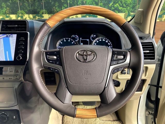 TOYOTA LANDCRUISER PRADO 2023 Image 31