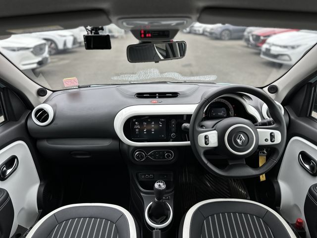 RENAULT TWINGO 2024 Image 31