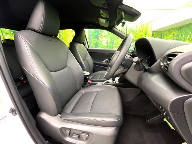 TOYOTA YARIS CROSS HYBRID 2025 Image 31