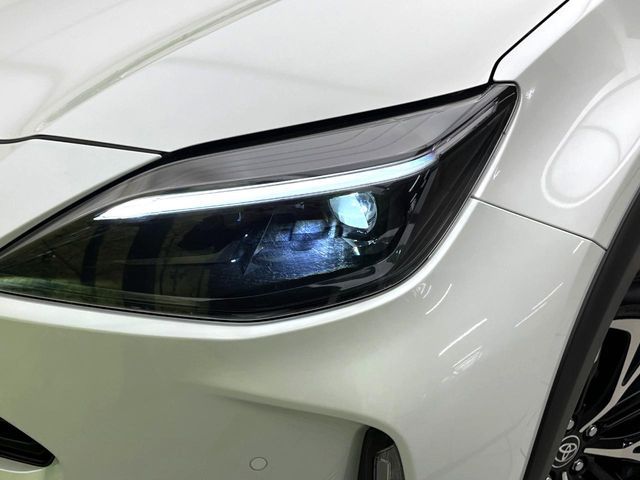 TOYOTA YARIS CROSS HYBRID 2025 Image 31