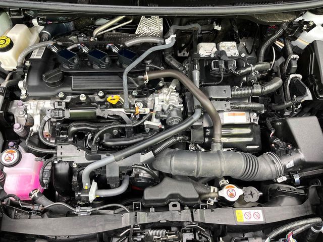 TOYOTA YARIS CROSS HYBRID 2025 Image 31